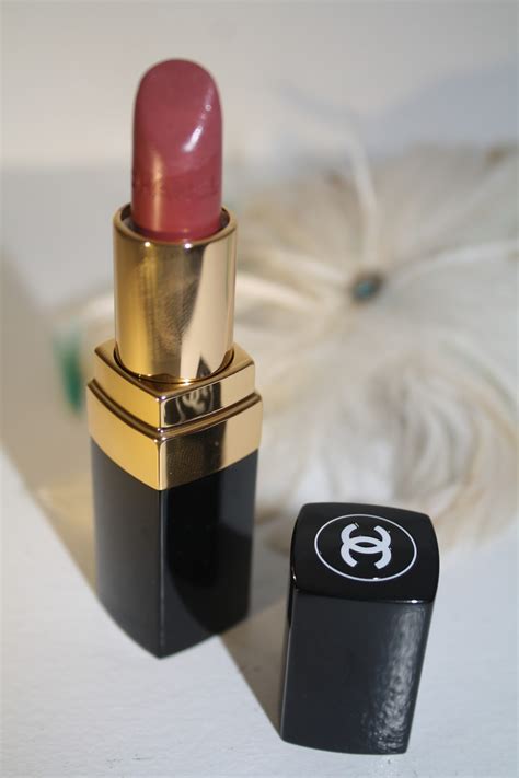 chanel rouge coco contraste|Chanel coco rouge mademoiselle.